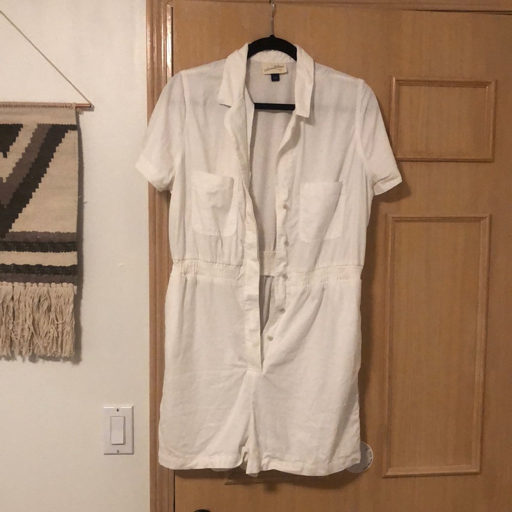 Universal Thread Romper